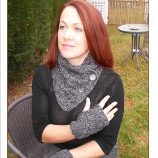 Neck Warmer and Fingerless Mitts Pattern