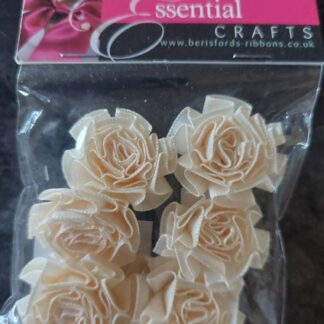 Ribbon roses - Cream