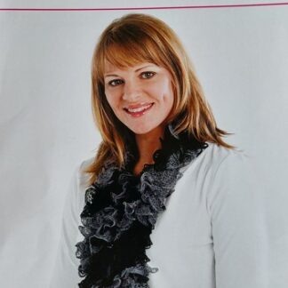 Fabulous Fibres - Meshio Scarf no. 104